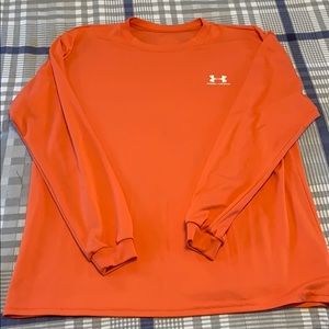 Under Armor Long Sleeve Shirt size L